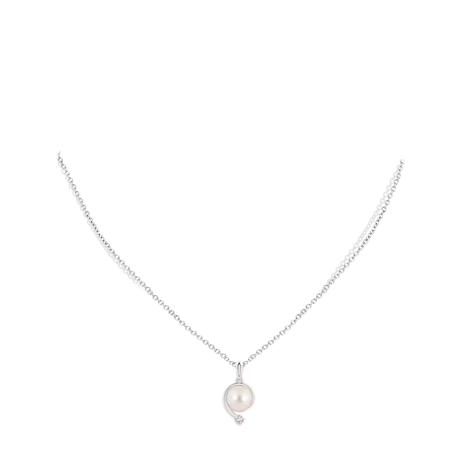 Freshwater Pearl and Diamond Swirl Pendant
