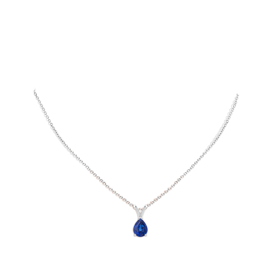 V-Bale Pear-Shaped Blue Sapphire Solitaire Pendant