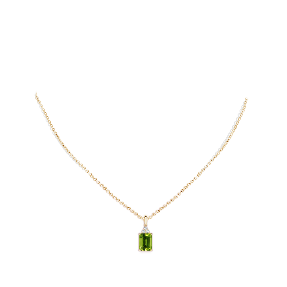 Emerald-Cut Peridot Pendant with Diamond Trio