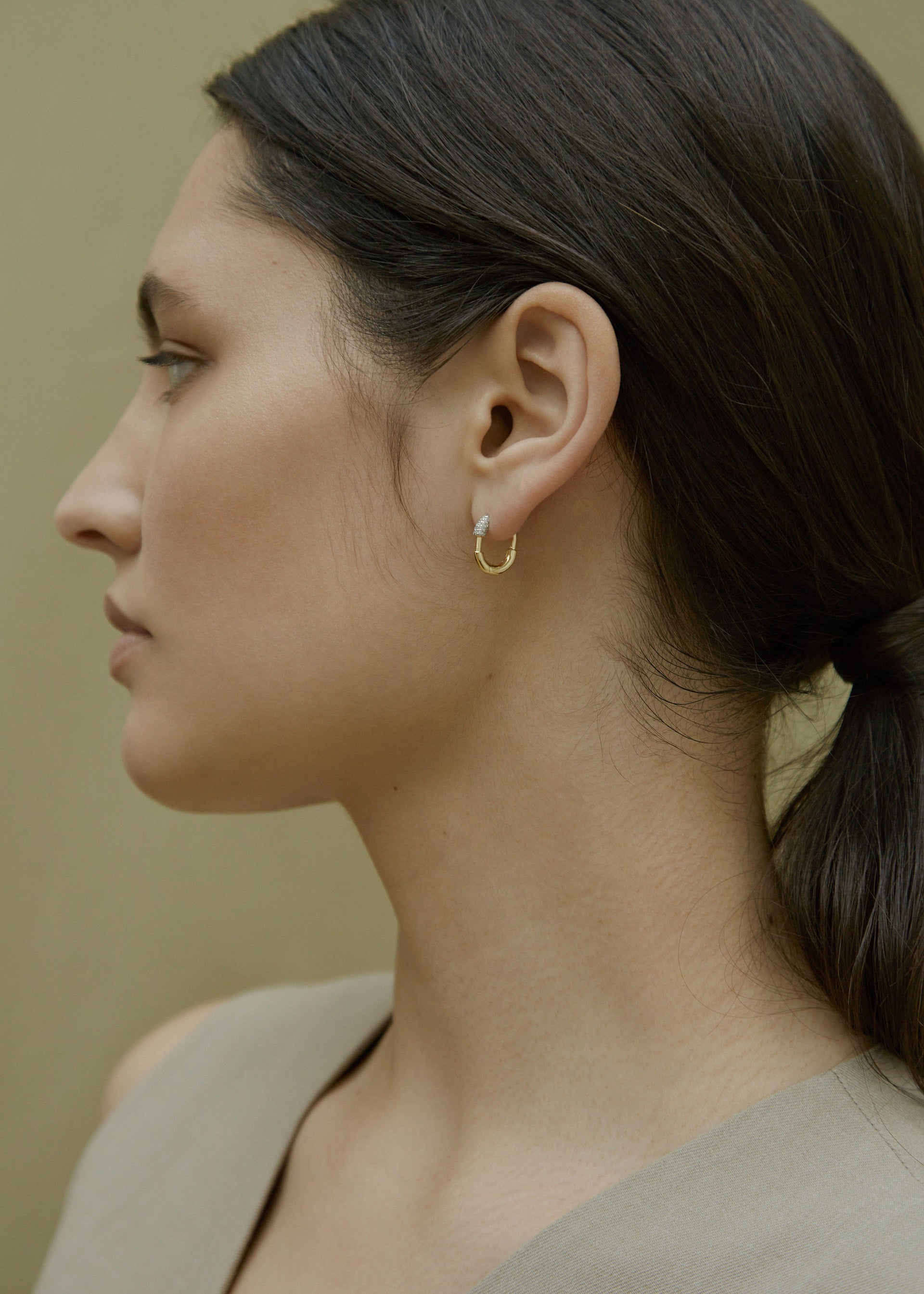 Small Pavé Staple 14kt gold vermeil hoop earrings