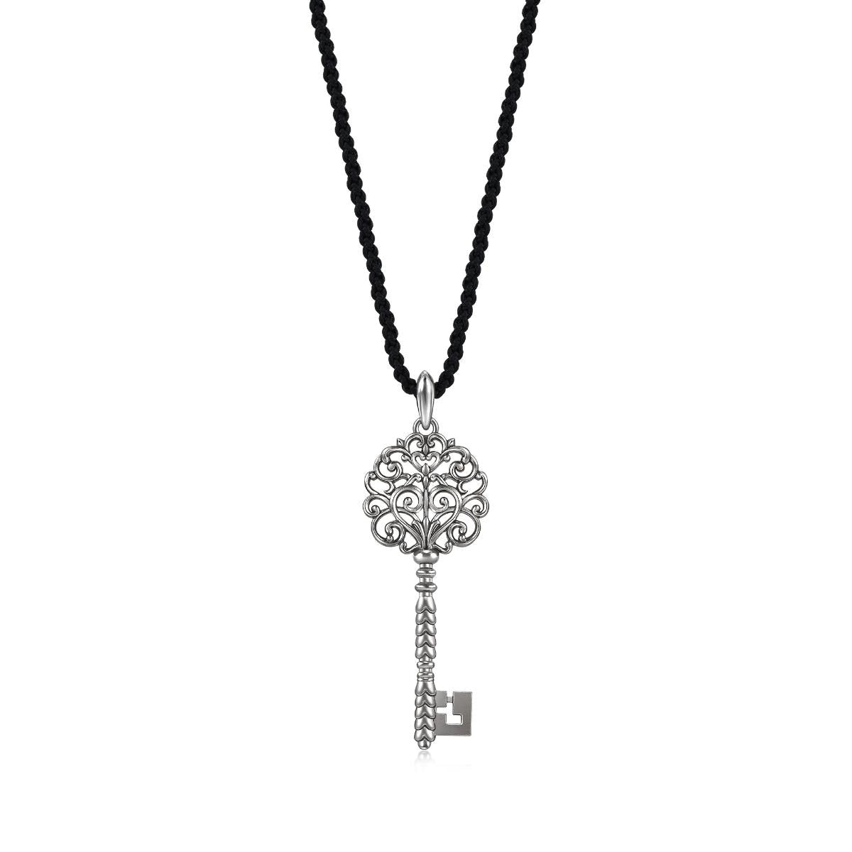the-art-of-romance-sterling-silver-key-necklace-chow-sang-sang