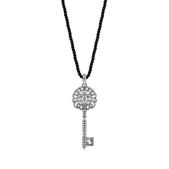 the-art-of-romance-sterling-silver-key-necklace-chow-sang-sang
