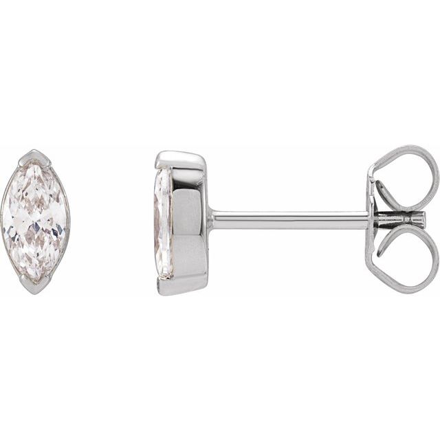 1.3Ct Lab-grown Diamond Stud Earrings in 14K Yellow Gold
