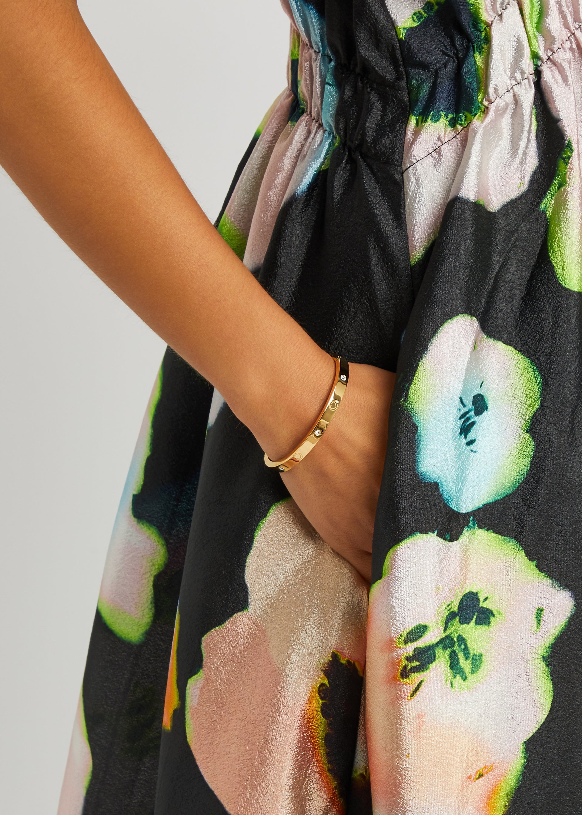 Infinite crystal-embellished bracelet