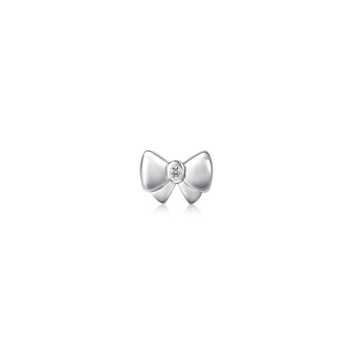 ear-play-platinum-diamond-bowtie-single-earring-chow-sang-sang