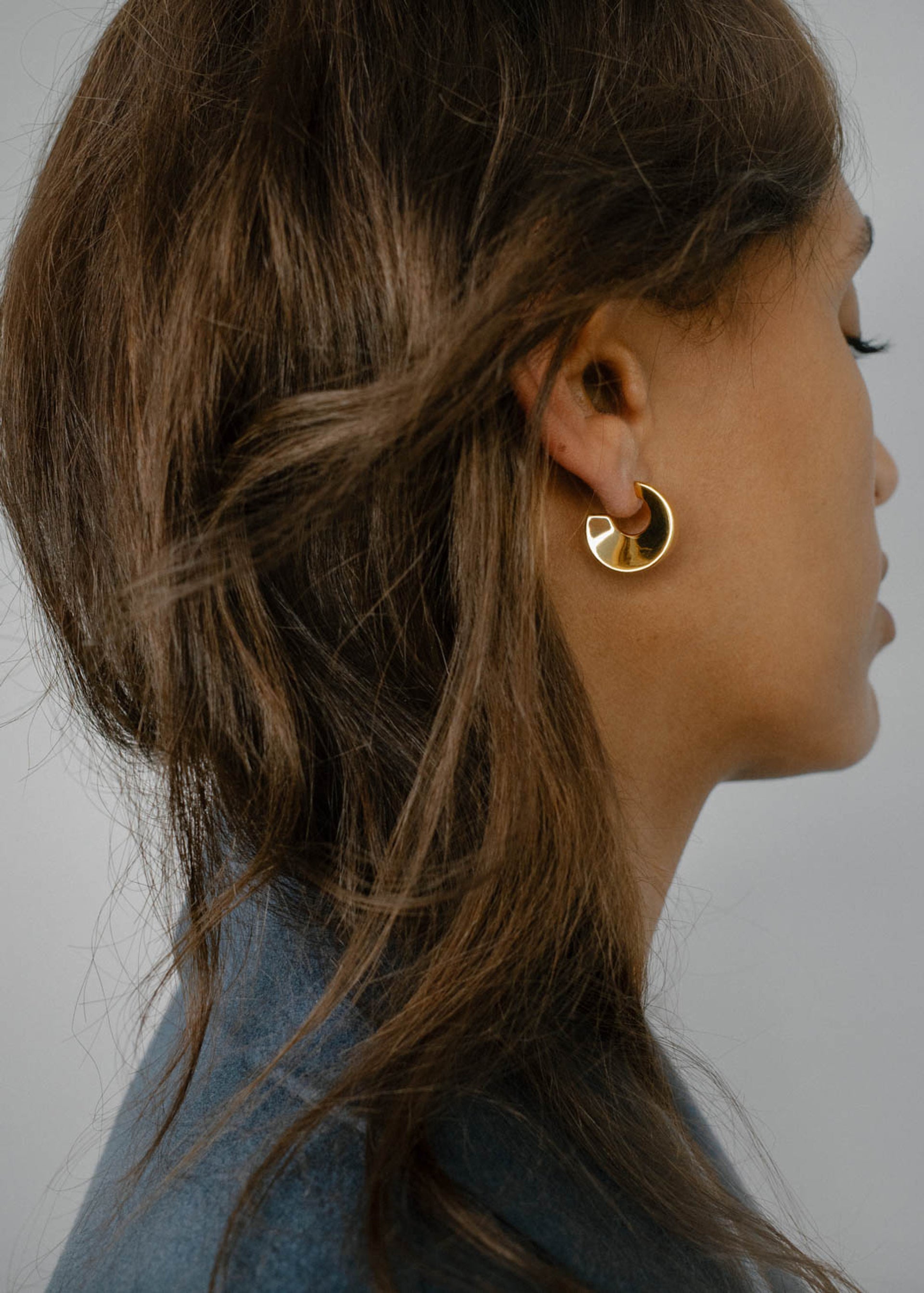 Arc Chunky 14kt gold vermeil hoop earrings