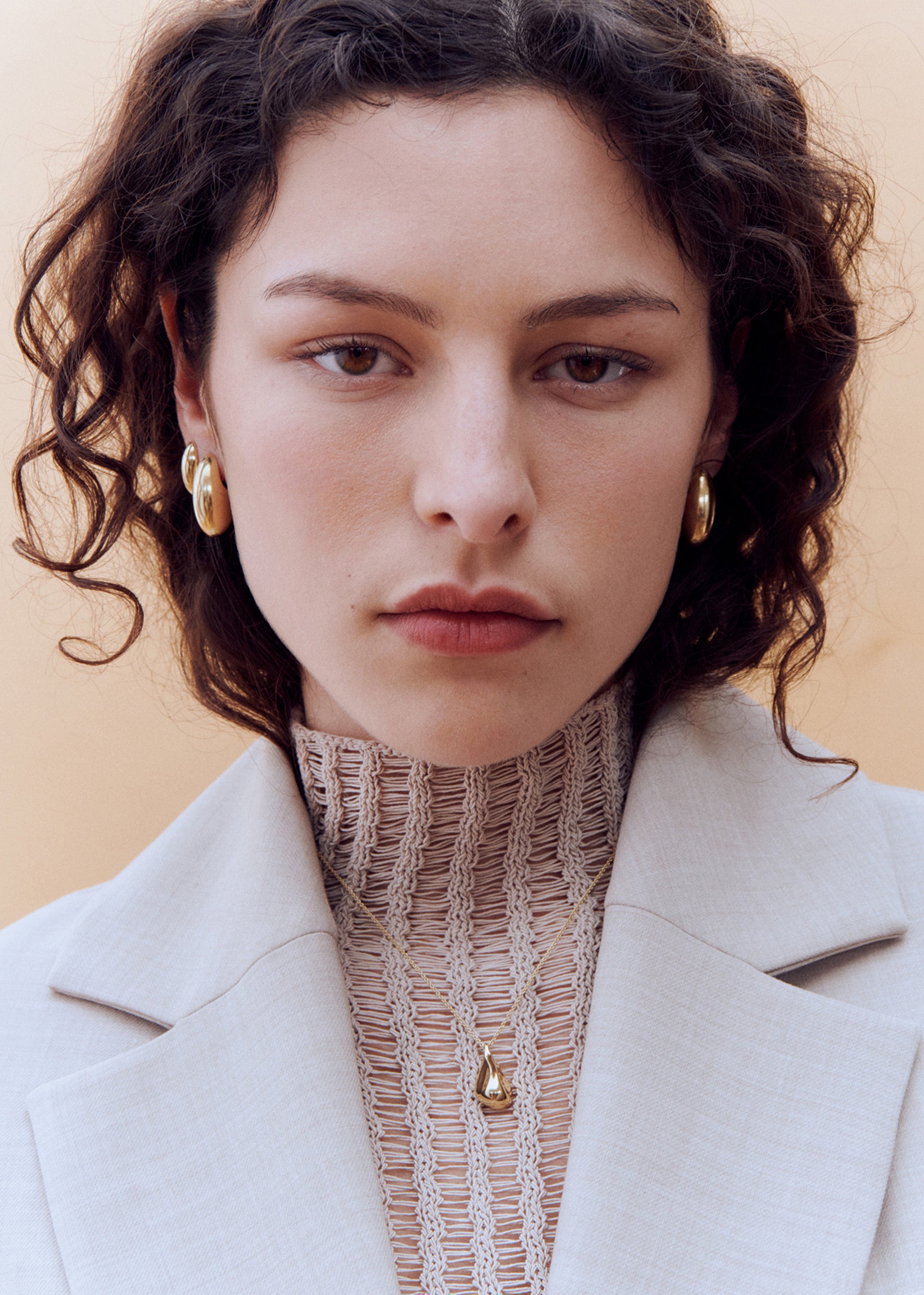 Pebble 14kt gold vermeil drop earrings