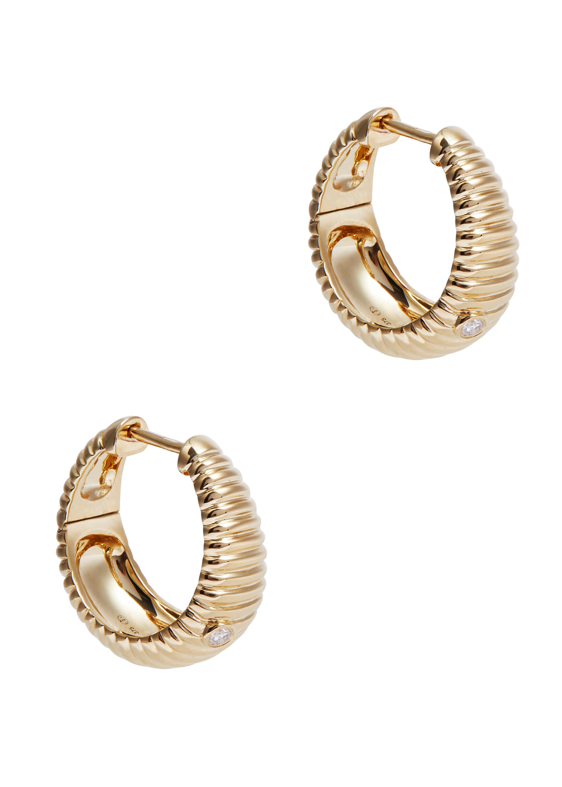 Paires De Creoles Berlingot 9kt gold hoop earrings