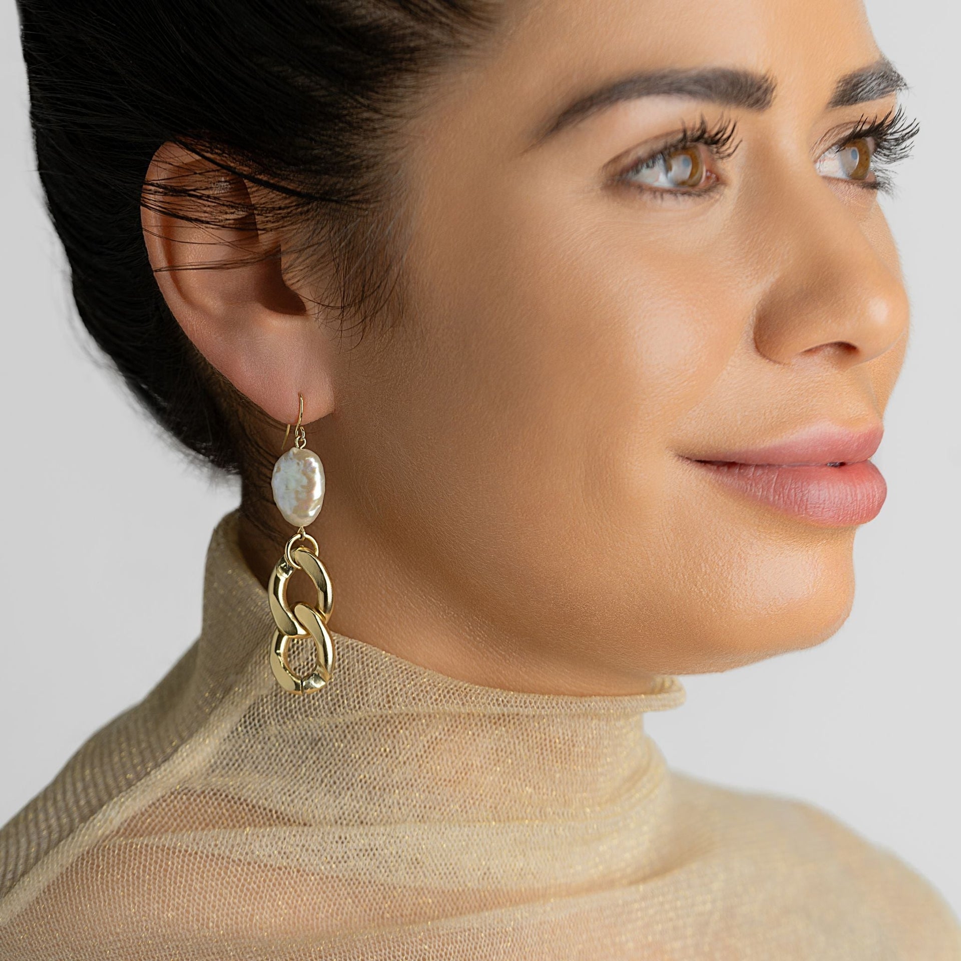 14K Gold Plated Freshwater Pearl Curb Chain Earrings