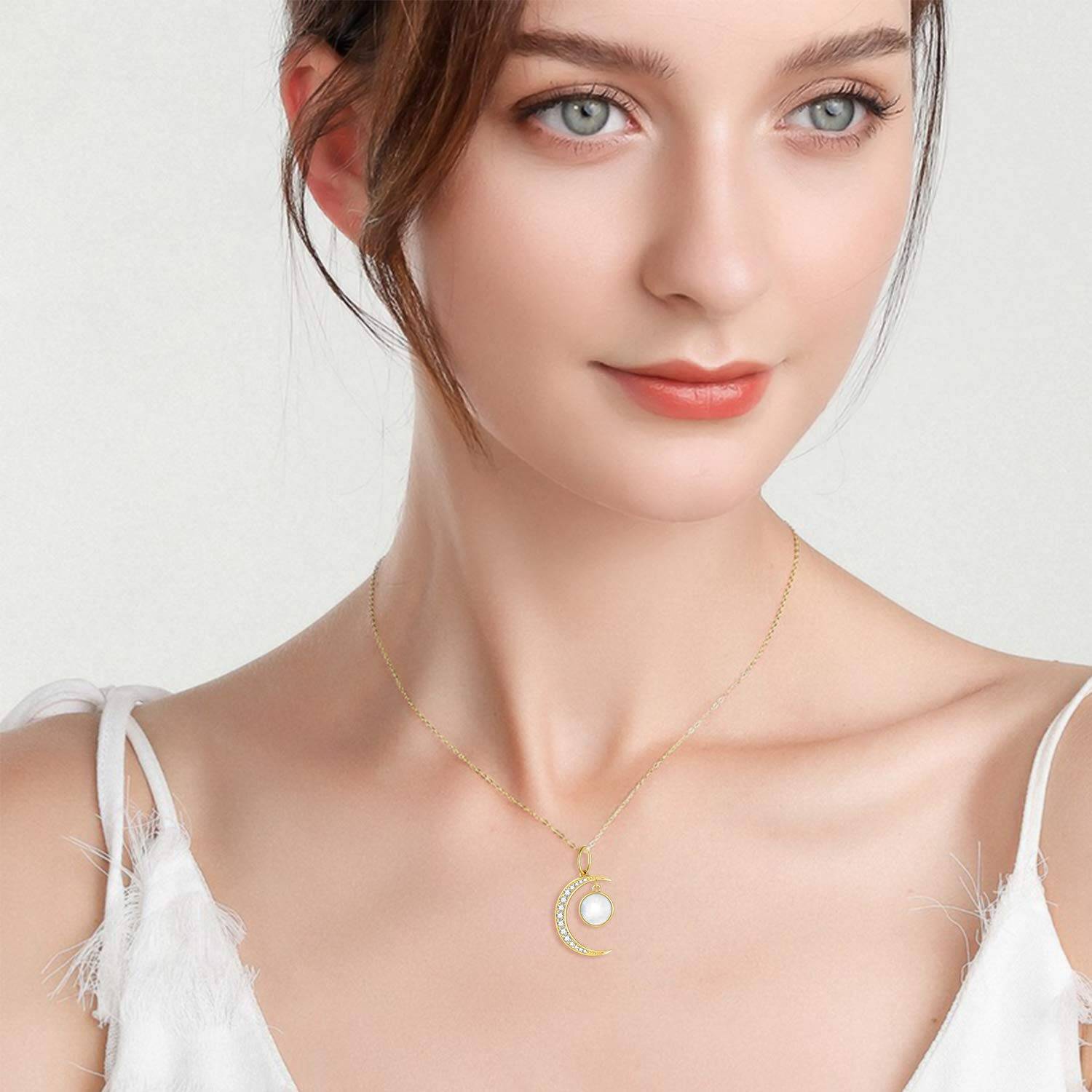 9K Gold Circular Shaped Moonstone Moon Pendant Necklace