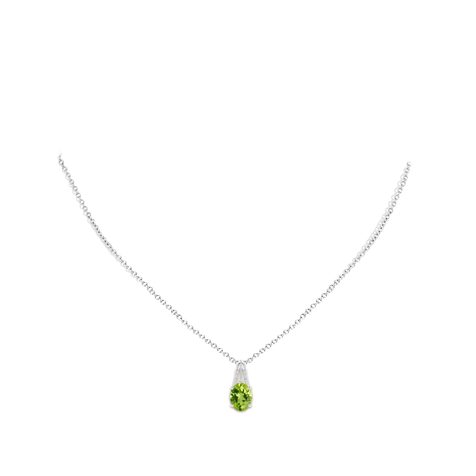 Vintage Inspired Oval Peridot and Diamond Leo Pendant
