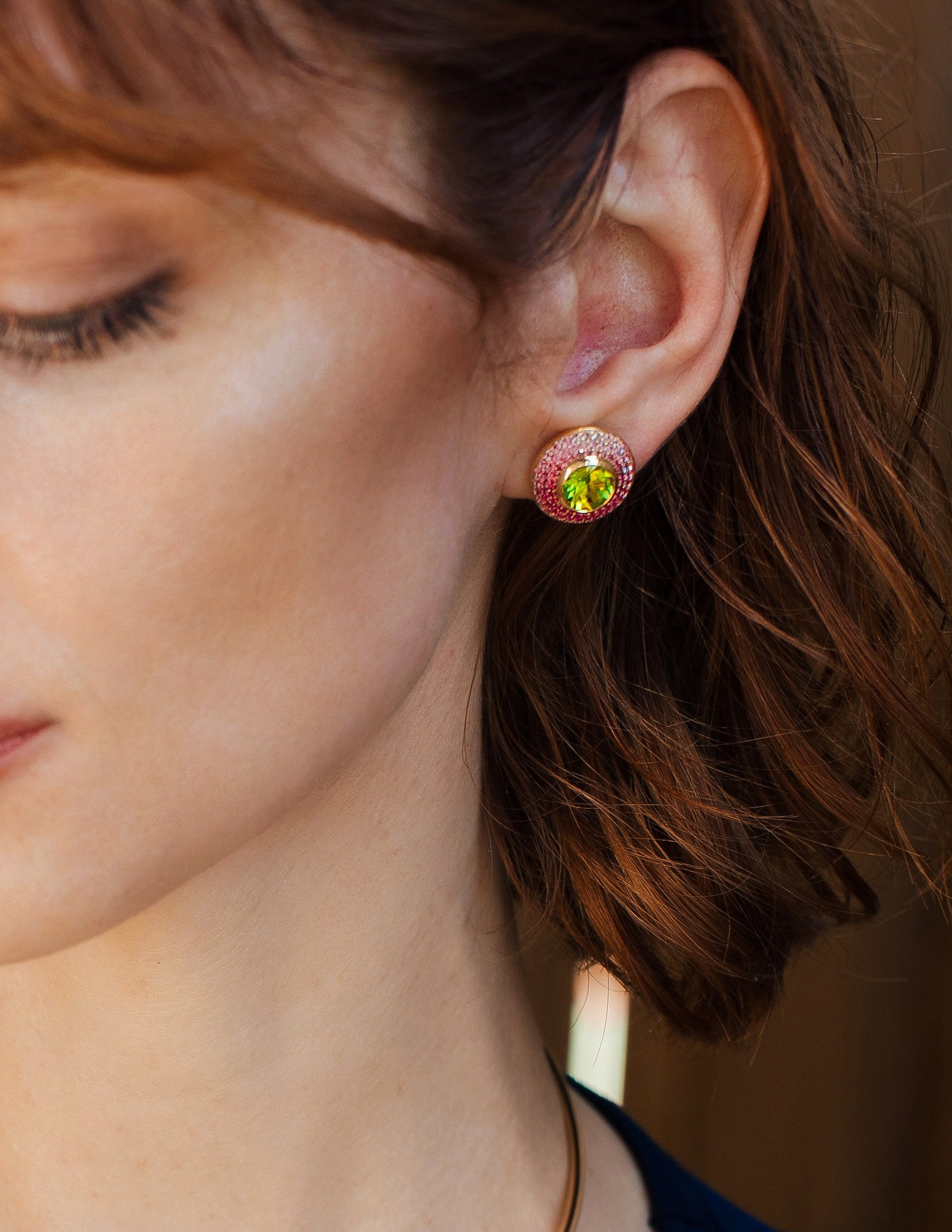 Ombre Button Stud - Peridot, Sapphire