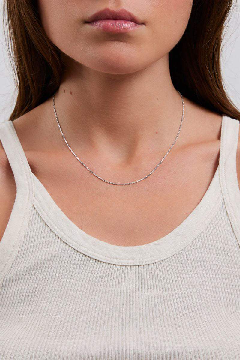 Andee Chain