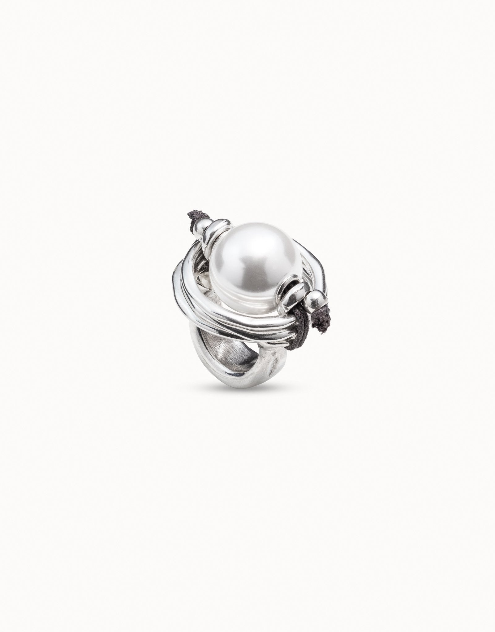 Pearl ring