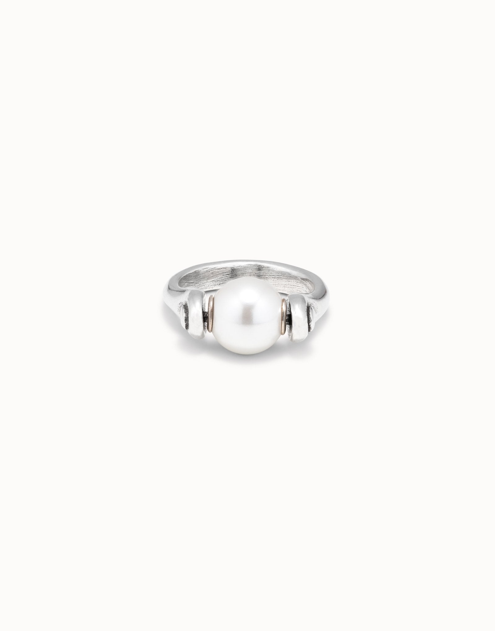 Pearl ring