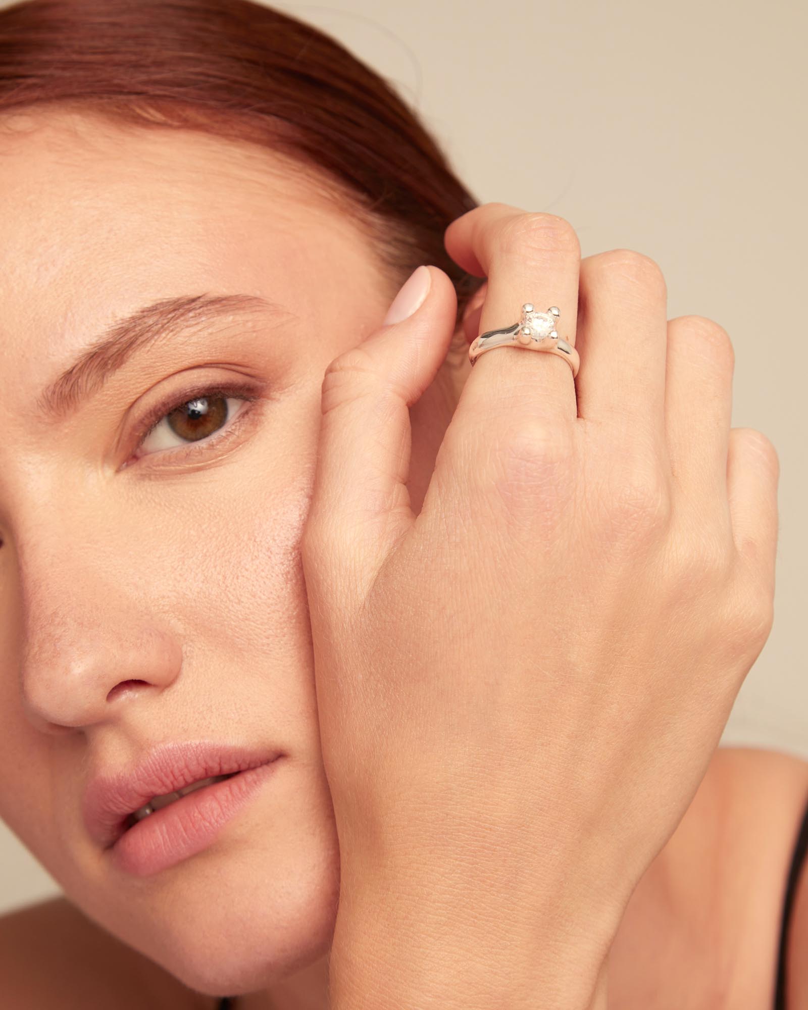 Ring with white cubic zirconia