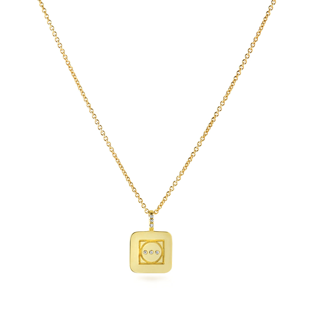 Adventurous Gold and Diamond necklace