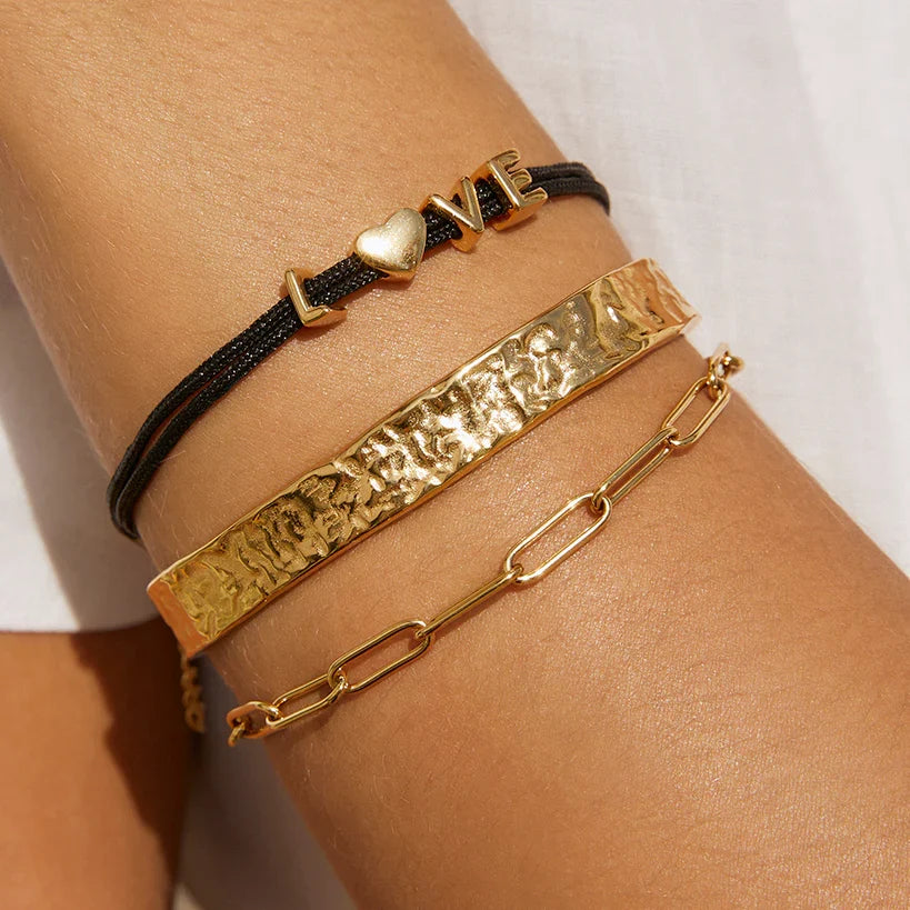 Alphabet String Bracelet Black