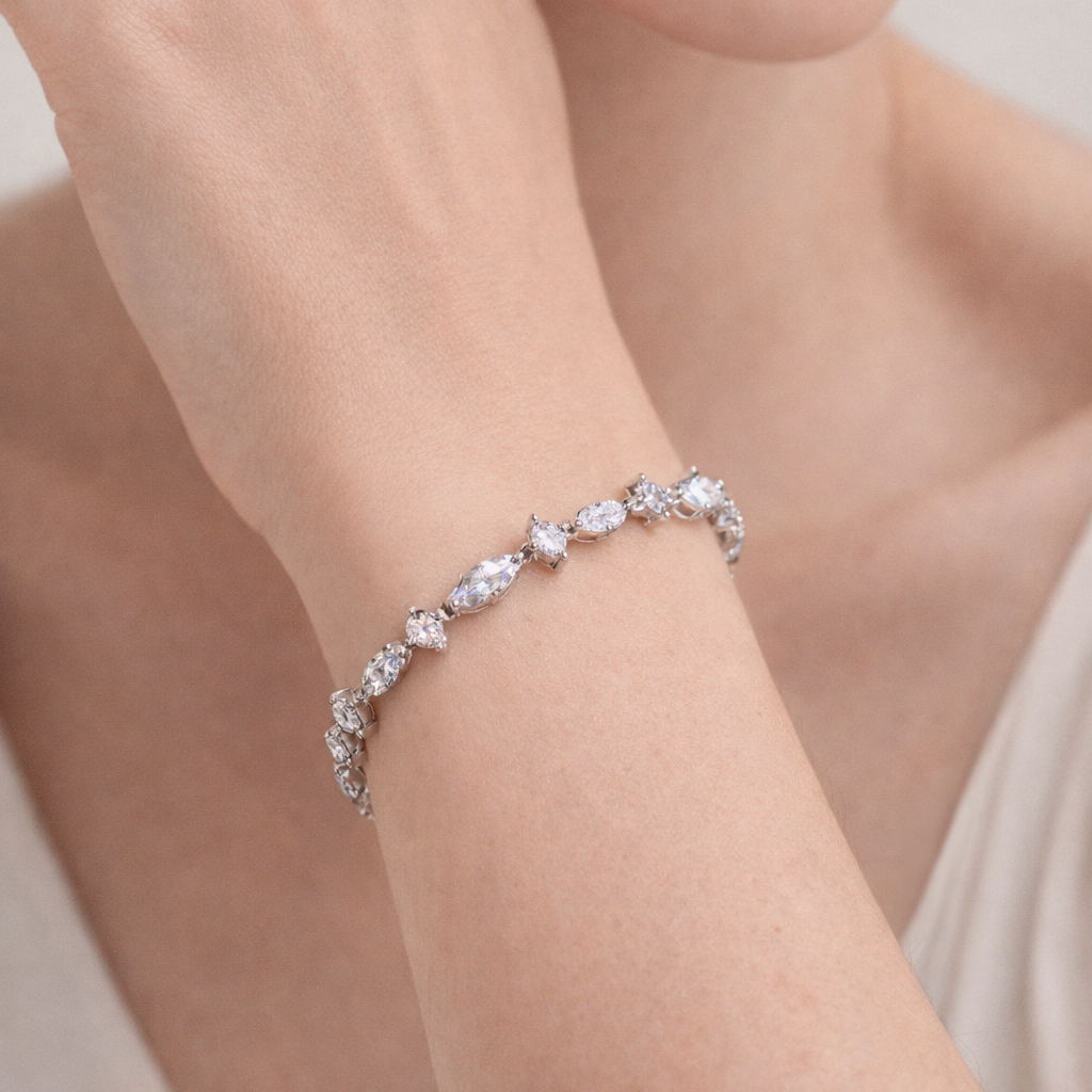 Amélie Nouveau Retro Bracelet