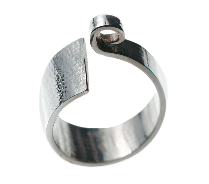 la-goutte-alpha-ring