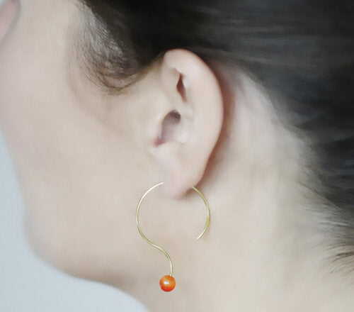 la-goutte-interrogative-big-earrings