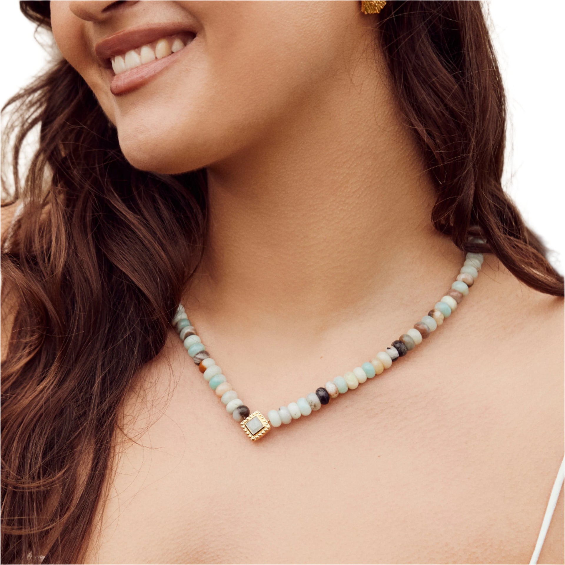 Chunky Aqua Jade Beaded Necklace