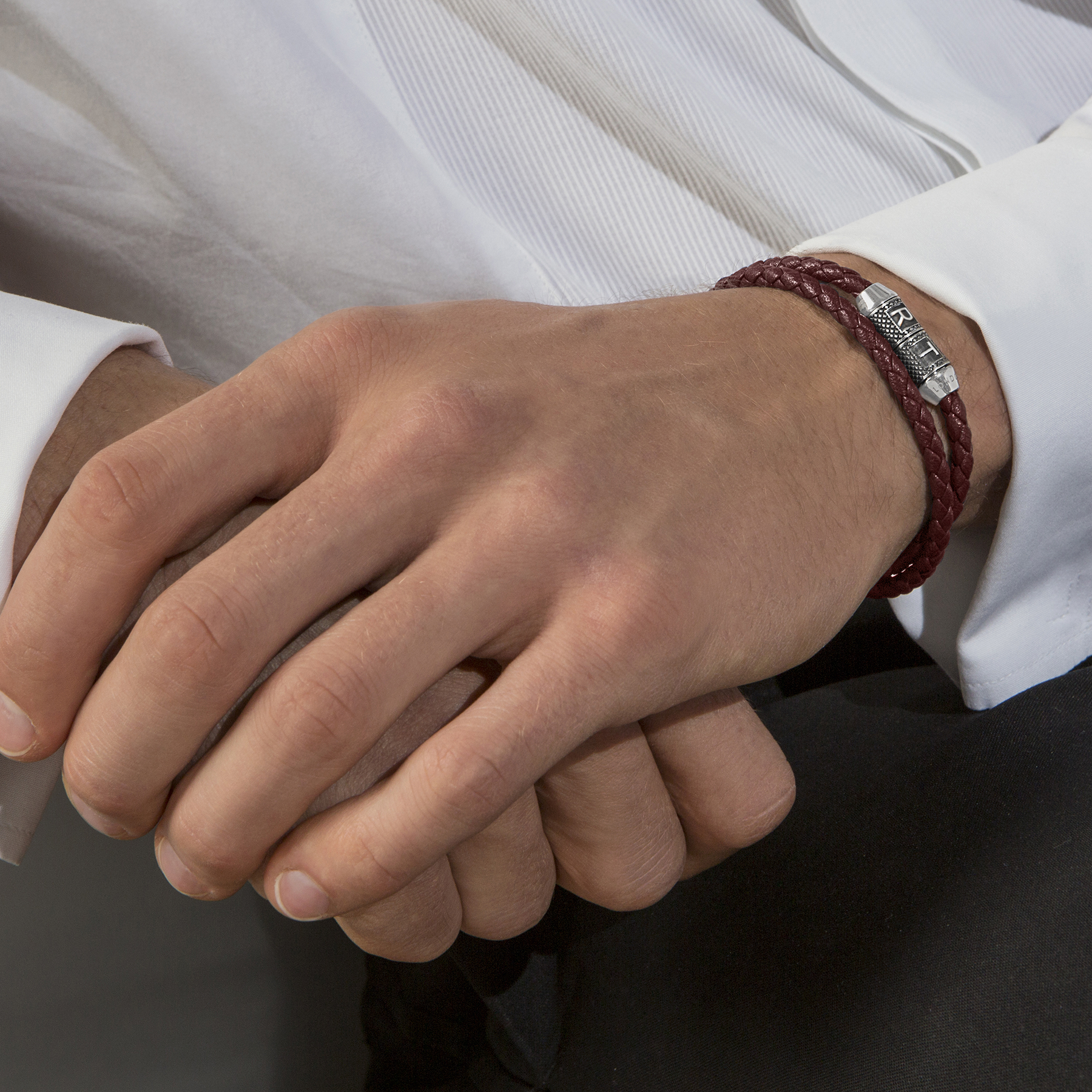 Lucky Me bracelet in red