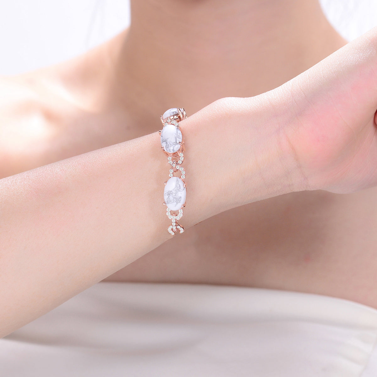 Marie Howlite Bracelet