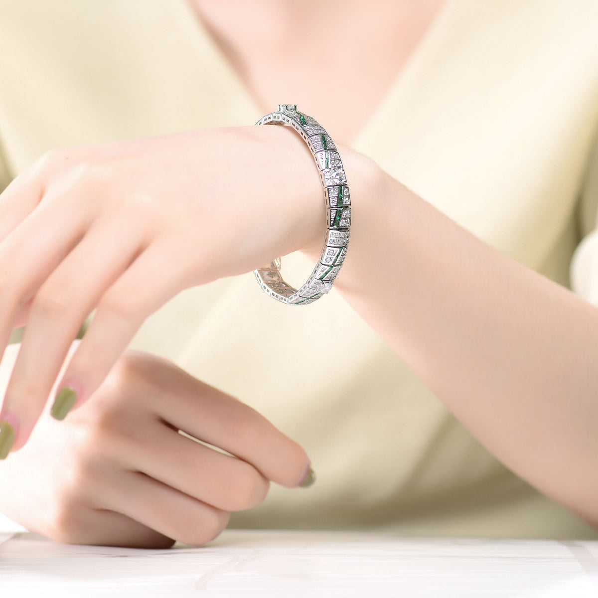 Corinne Classic Link Bracelet