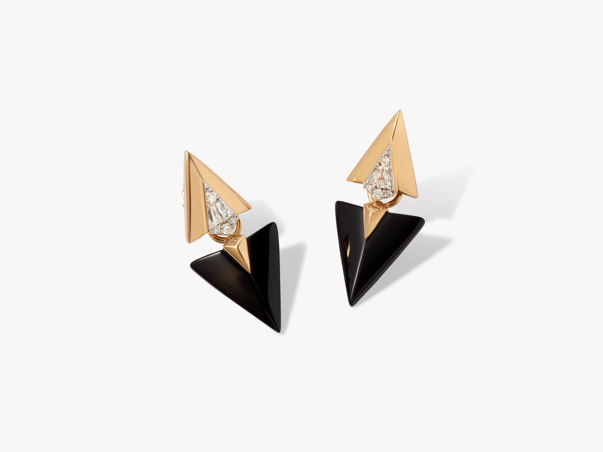 Flight Diamond Arrow Earrings