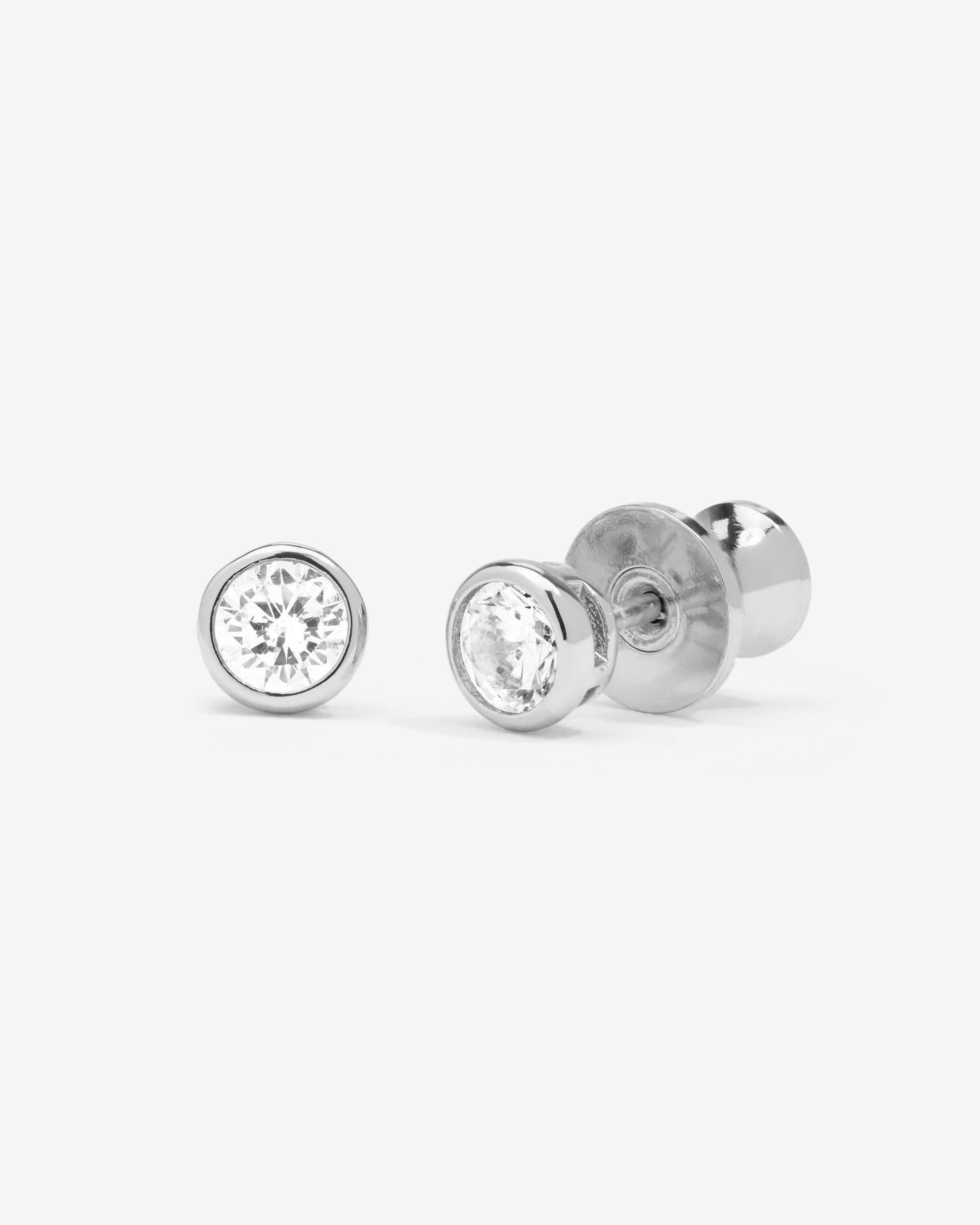 baroness-4mm-studs-in-silver-and-white-diamondettes