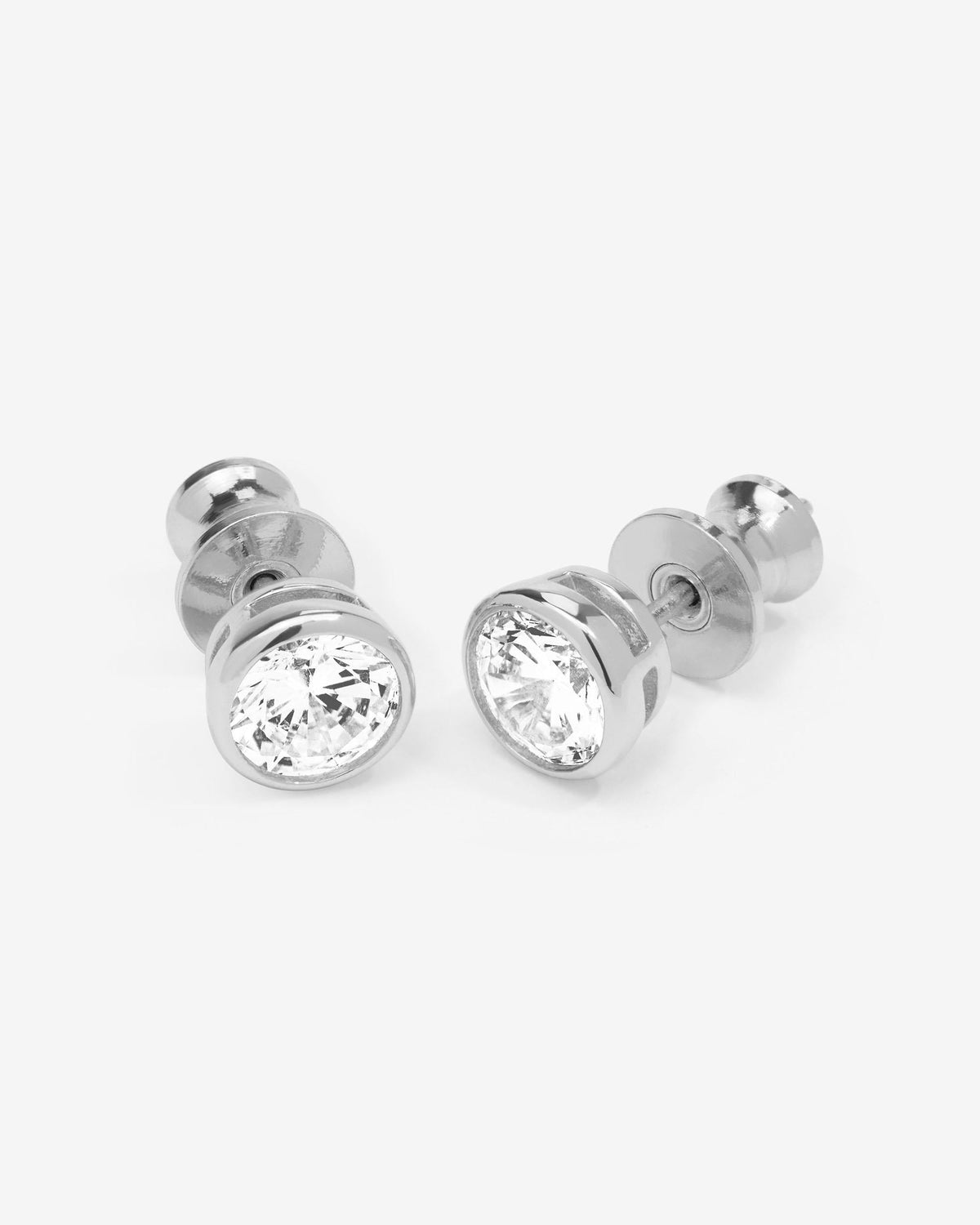 baroness-6mm-studs-in-silver-and-white-diamondettes