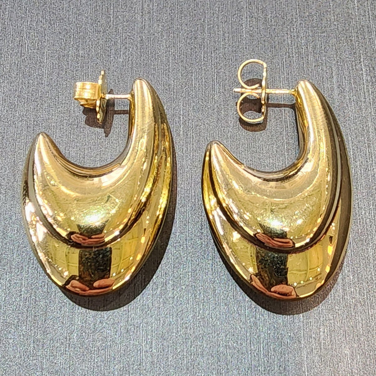 Estate 14K Yellow High Polish Puffy J Style Earrings