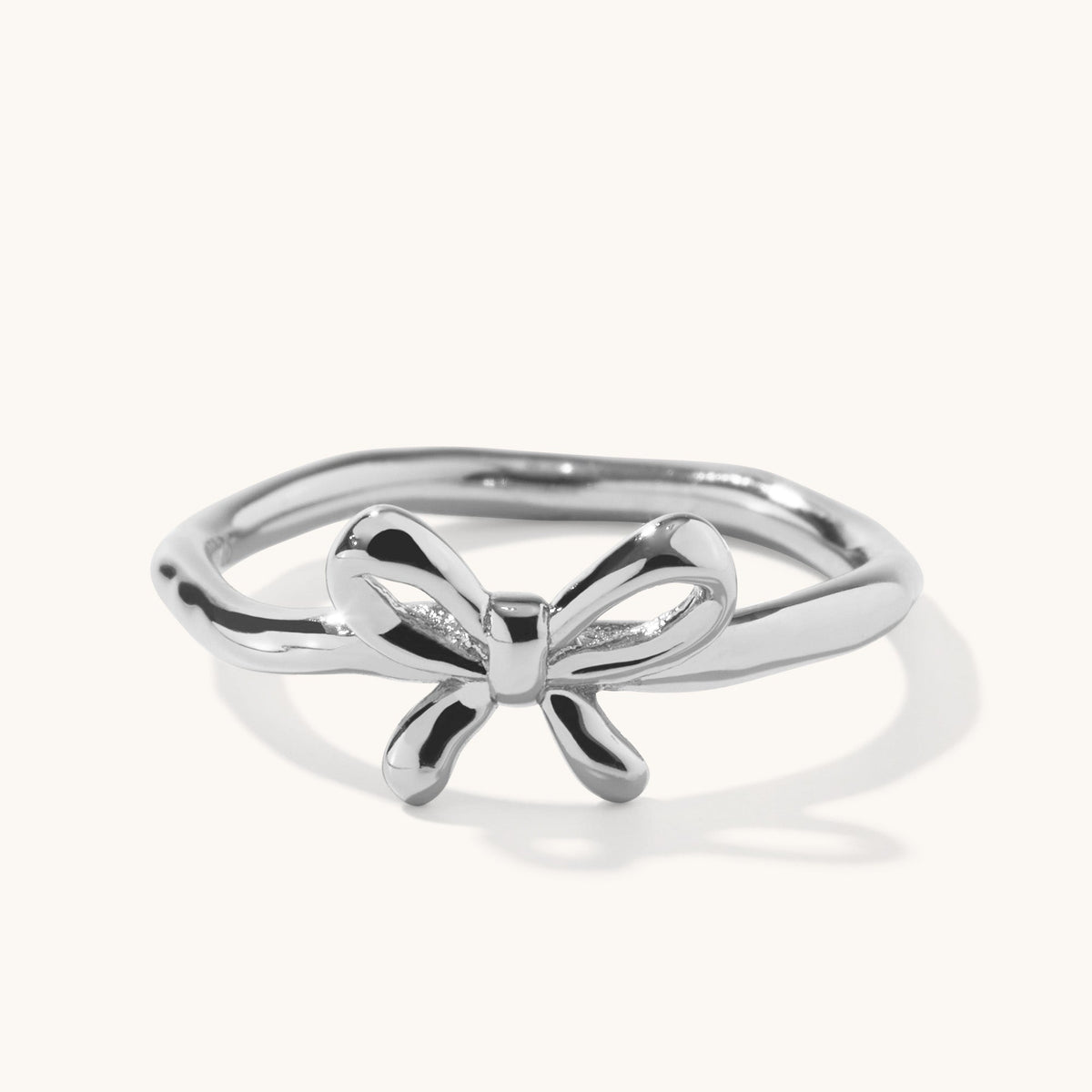 Bow Ring Silver