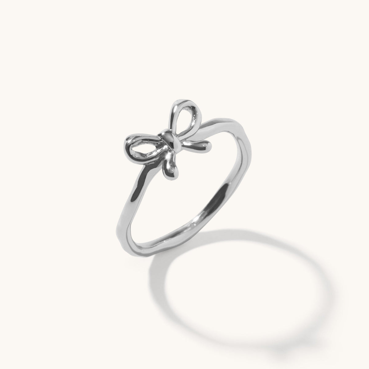 Bow Ring Silver