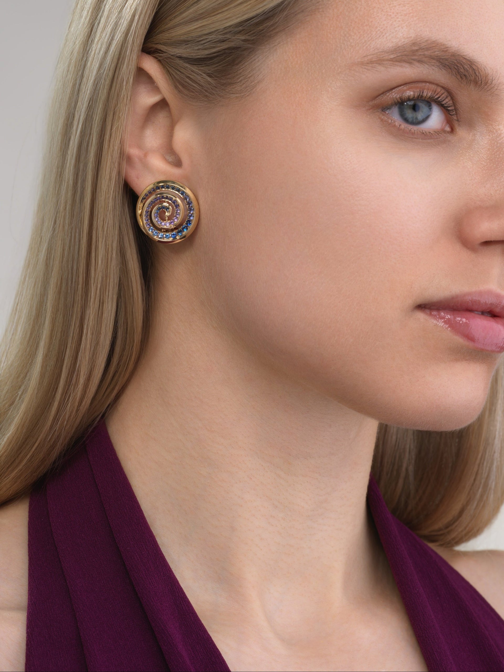 Spiral Stud