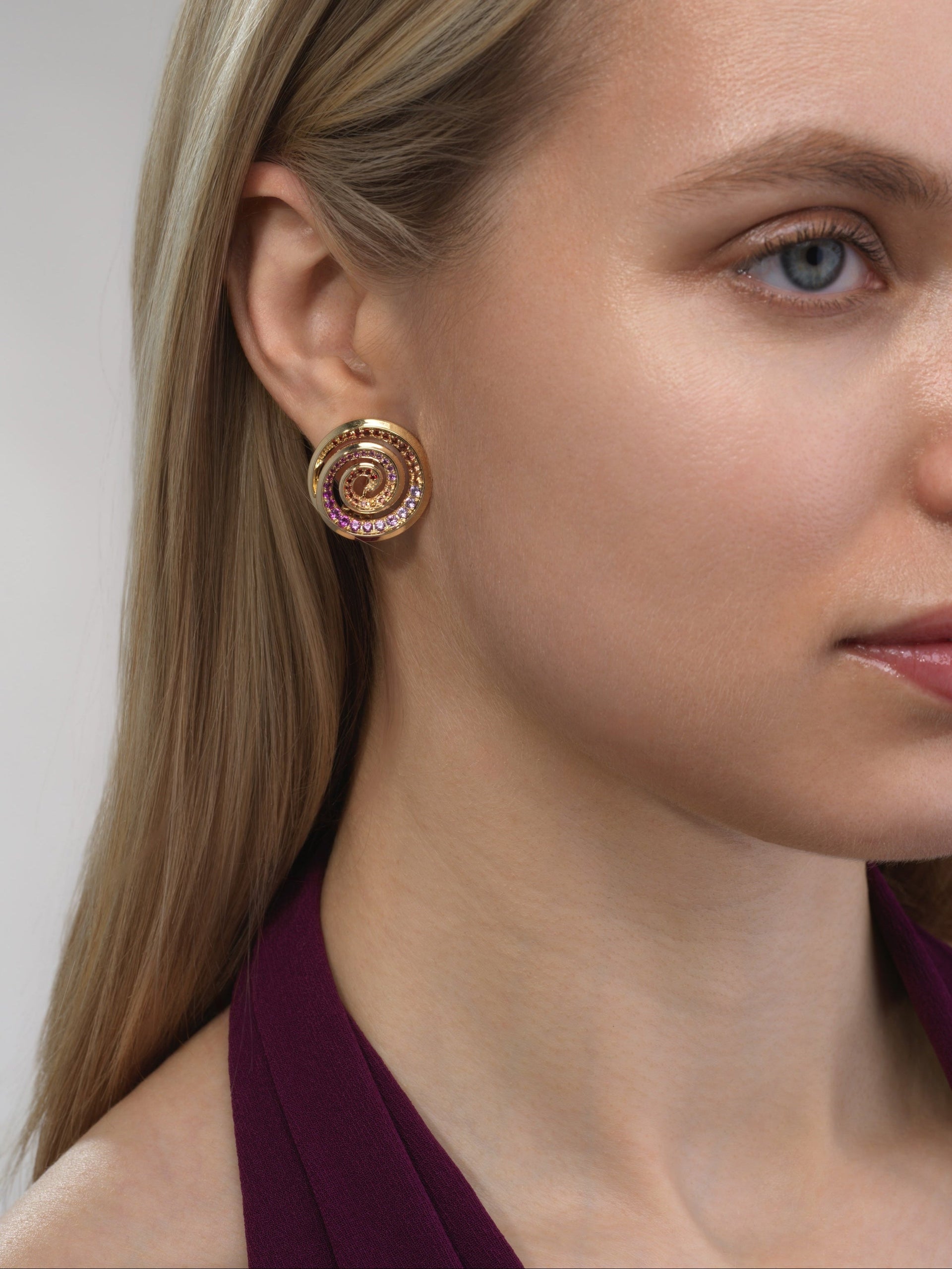 Spiral Stud