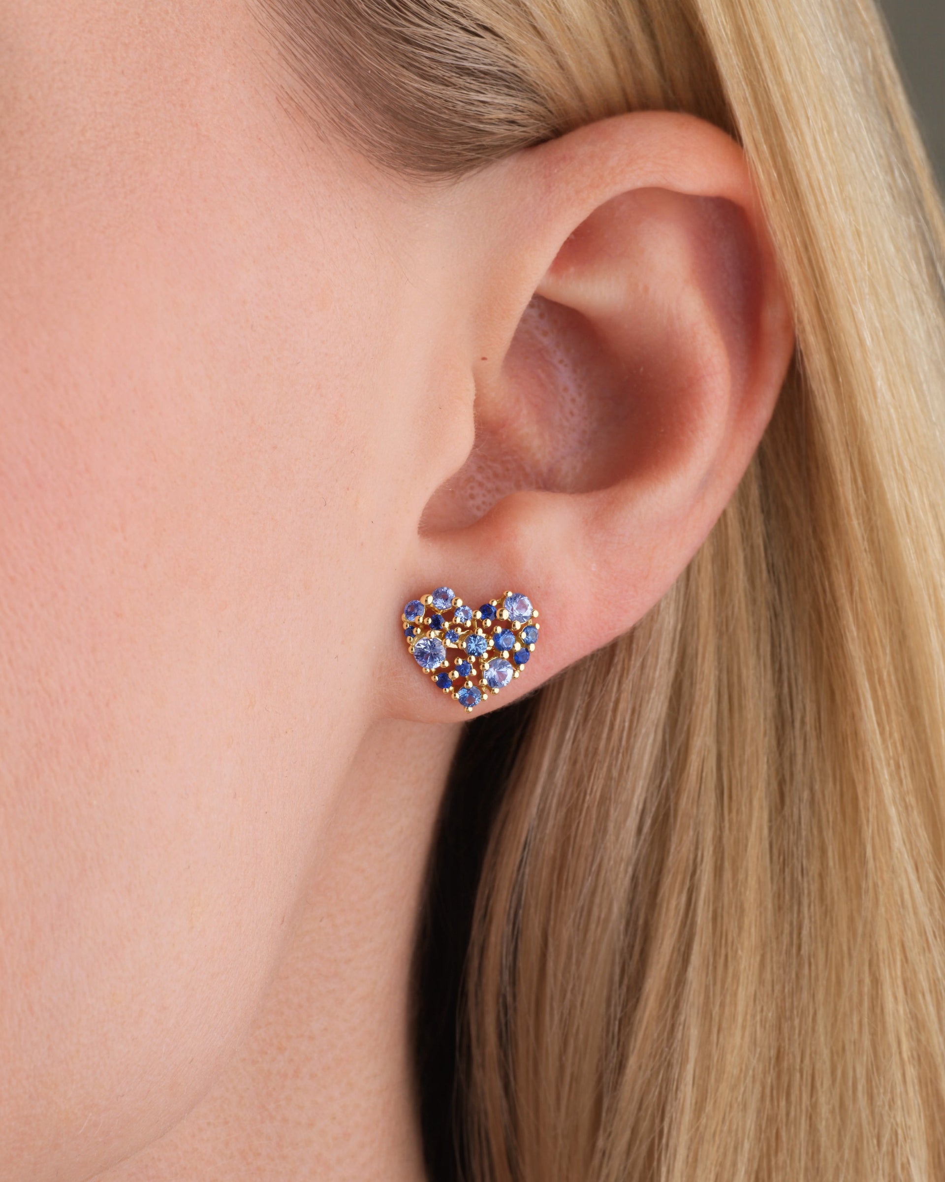 Lacey Stud - Blue Sapphire