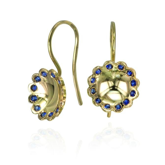 gold-and-blue-sapphire-lace-flower-earrings