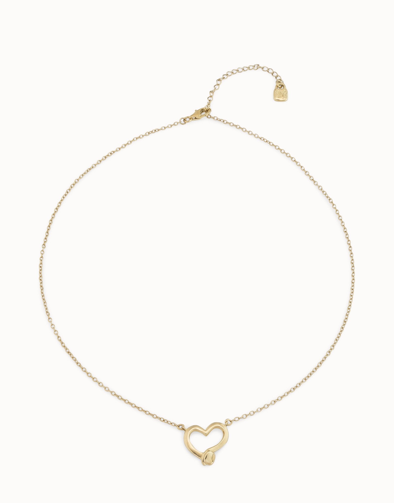 Chain pendant necklace  with heart