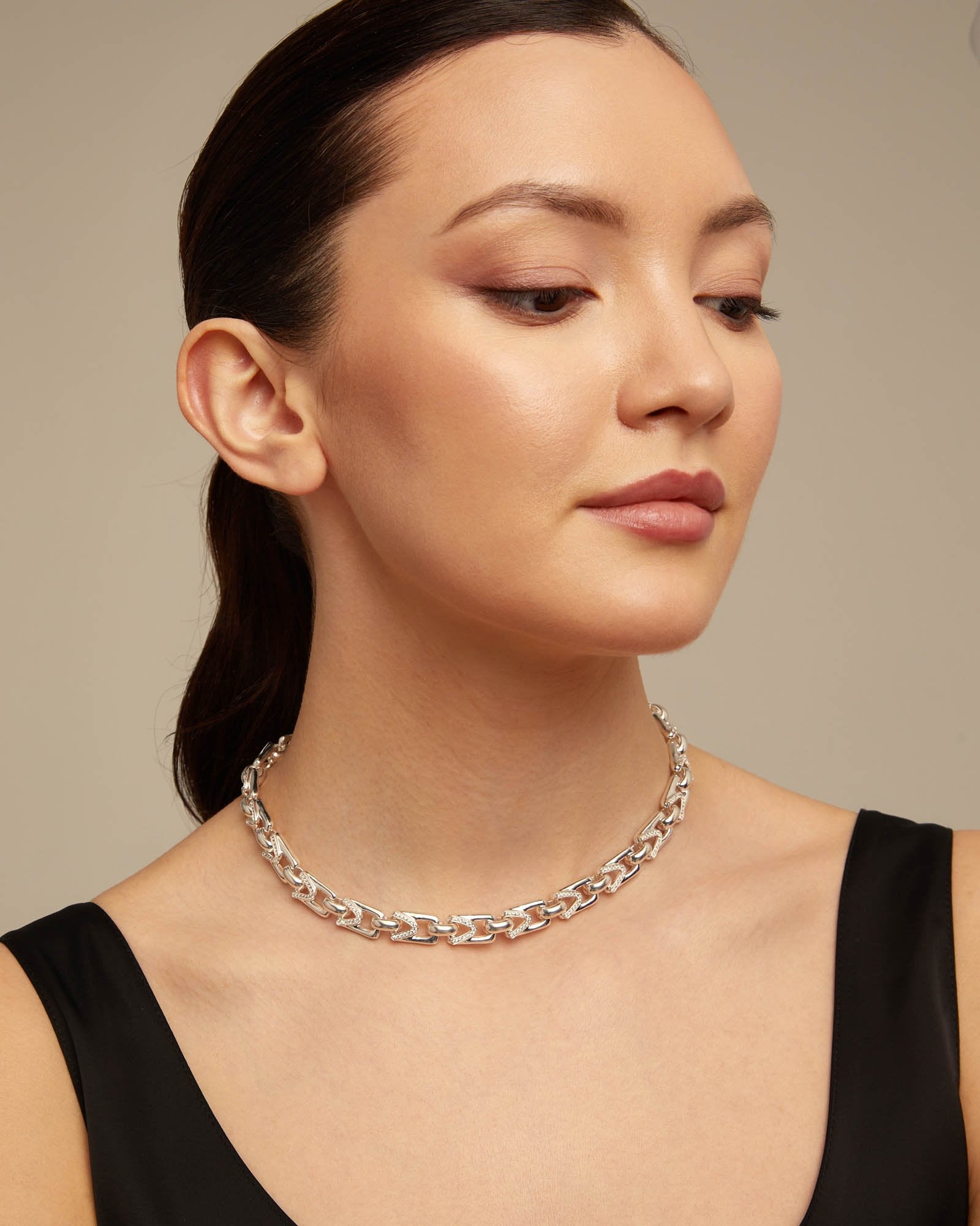 Rectangular links chain necklace