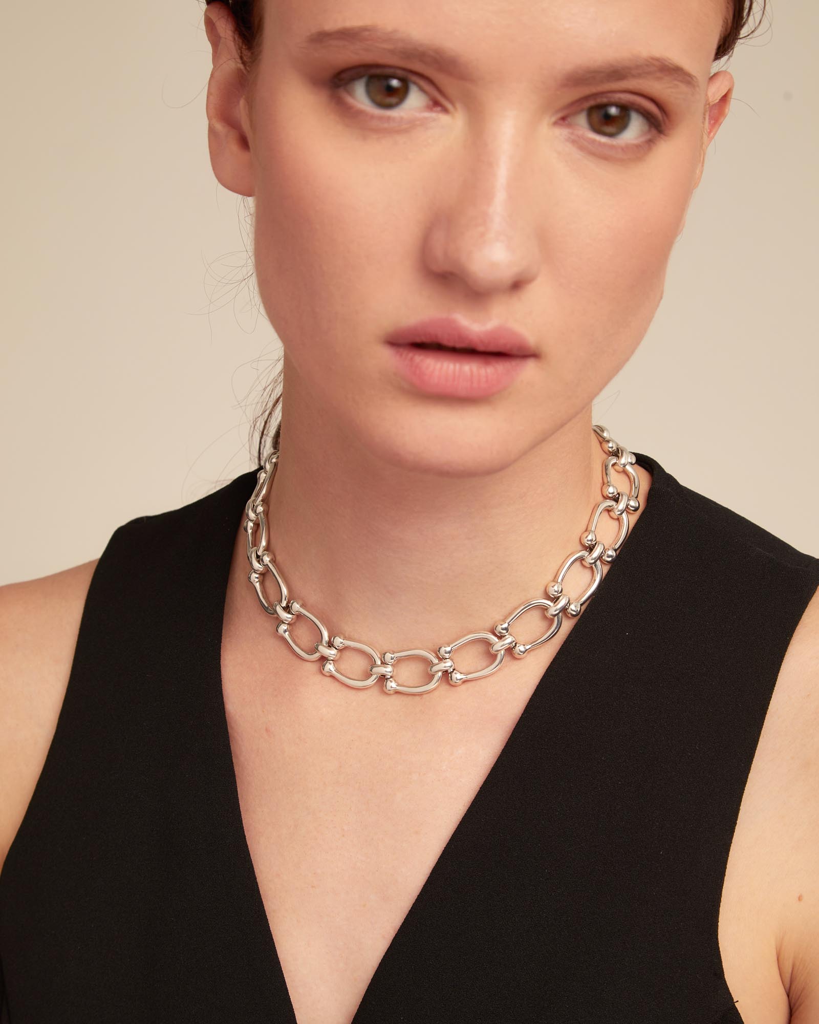 Short link chain necklace