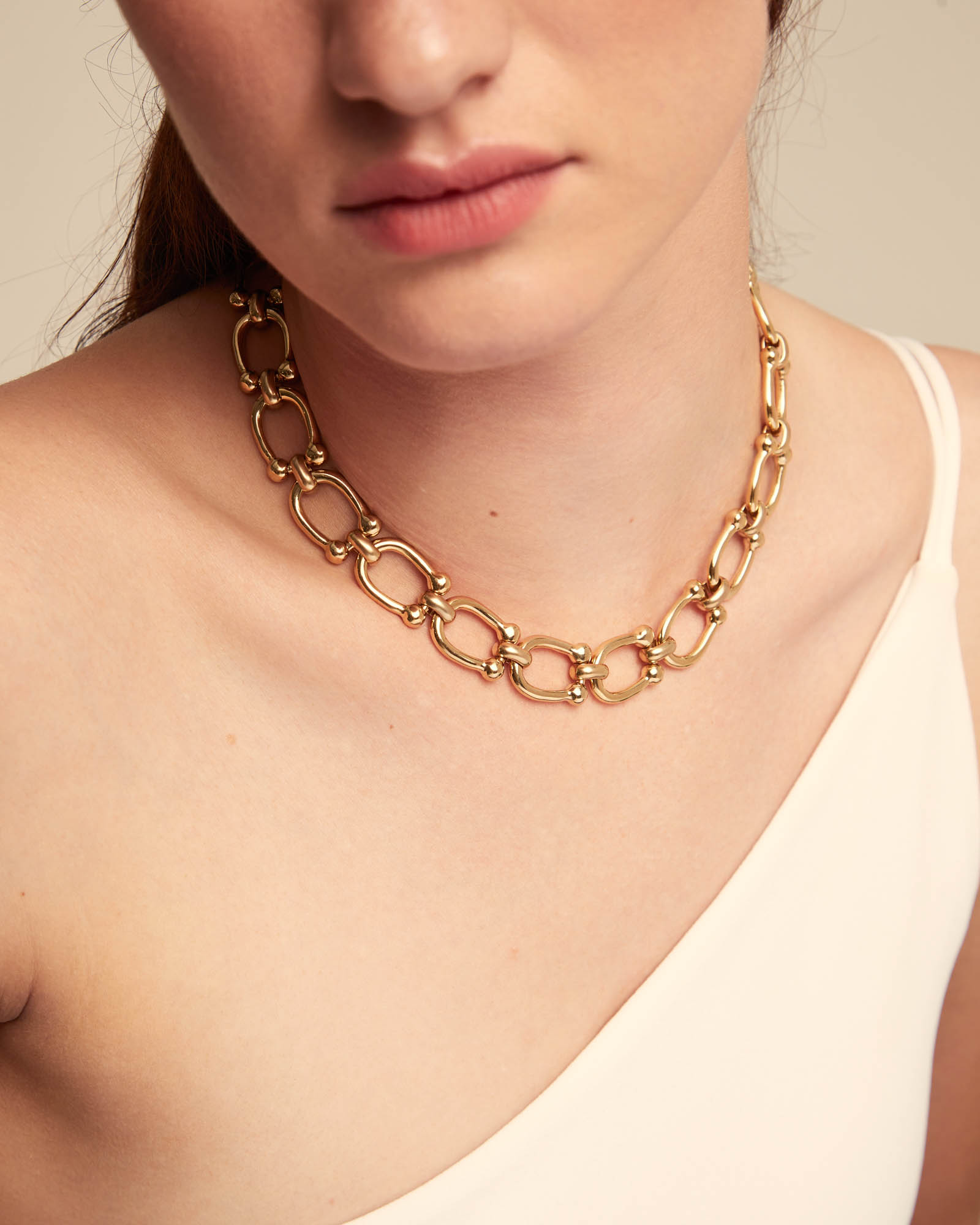 Short link chain necklace
