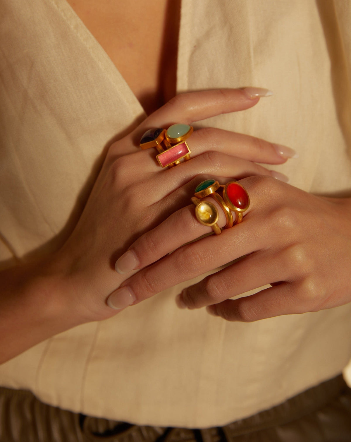 JAIPUR RED CABOCHON STACKING RING