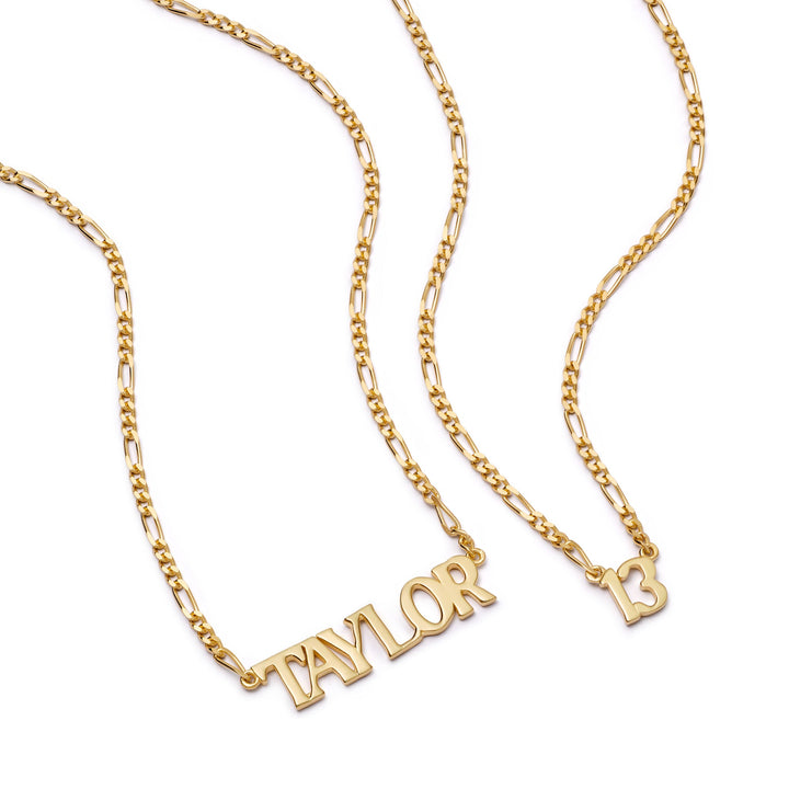 personalised-name-necklace-18ct-gold-plated-taylors-version-daisy-london