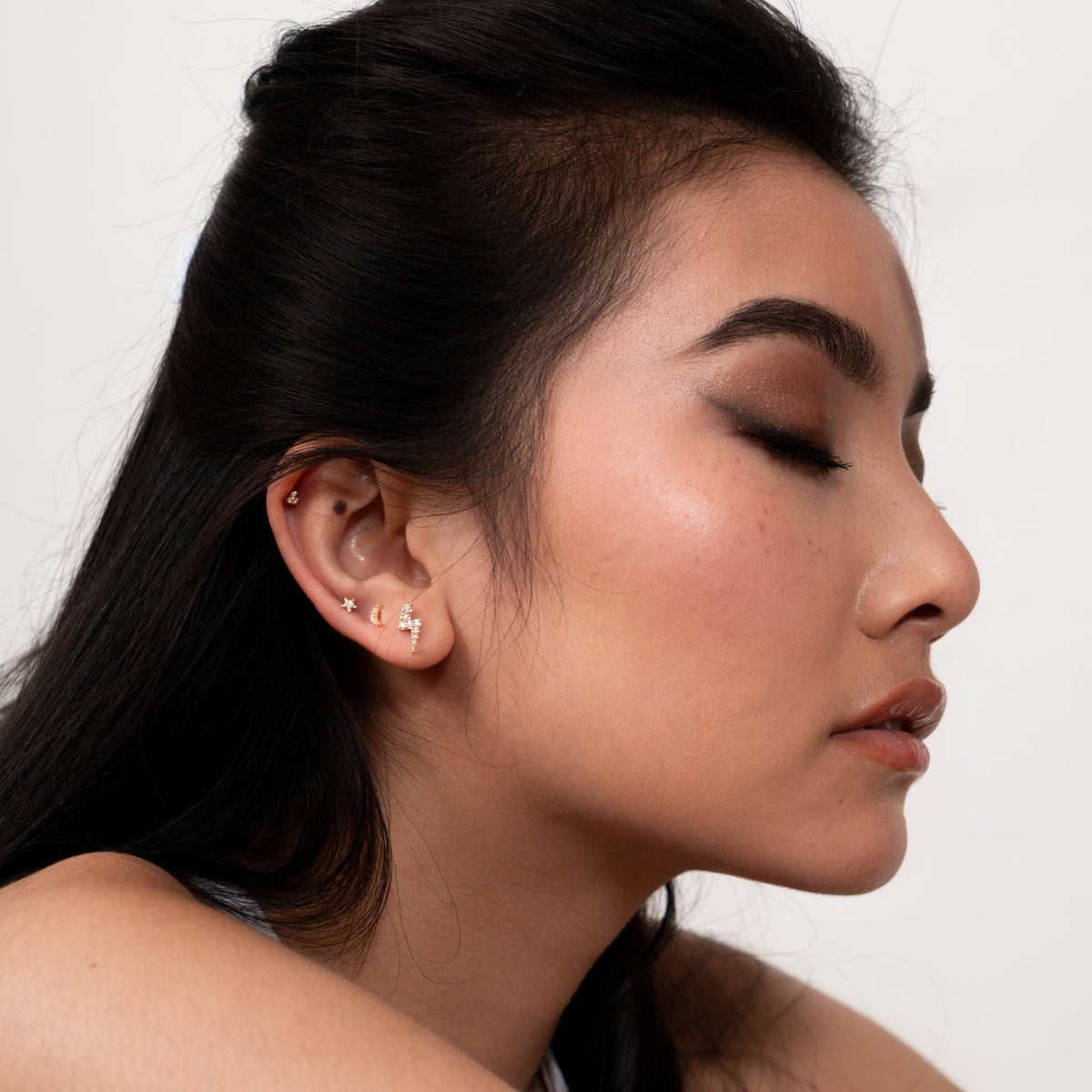 9k Diamond Crescent Moon Single Labret