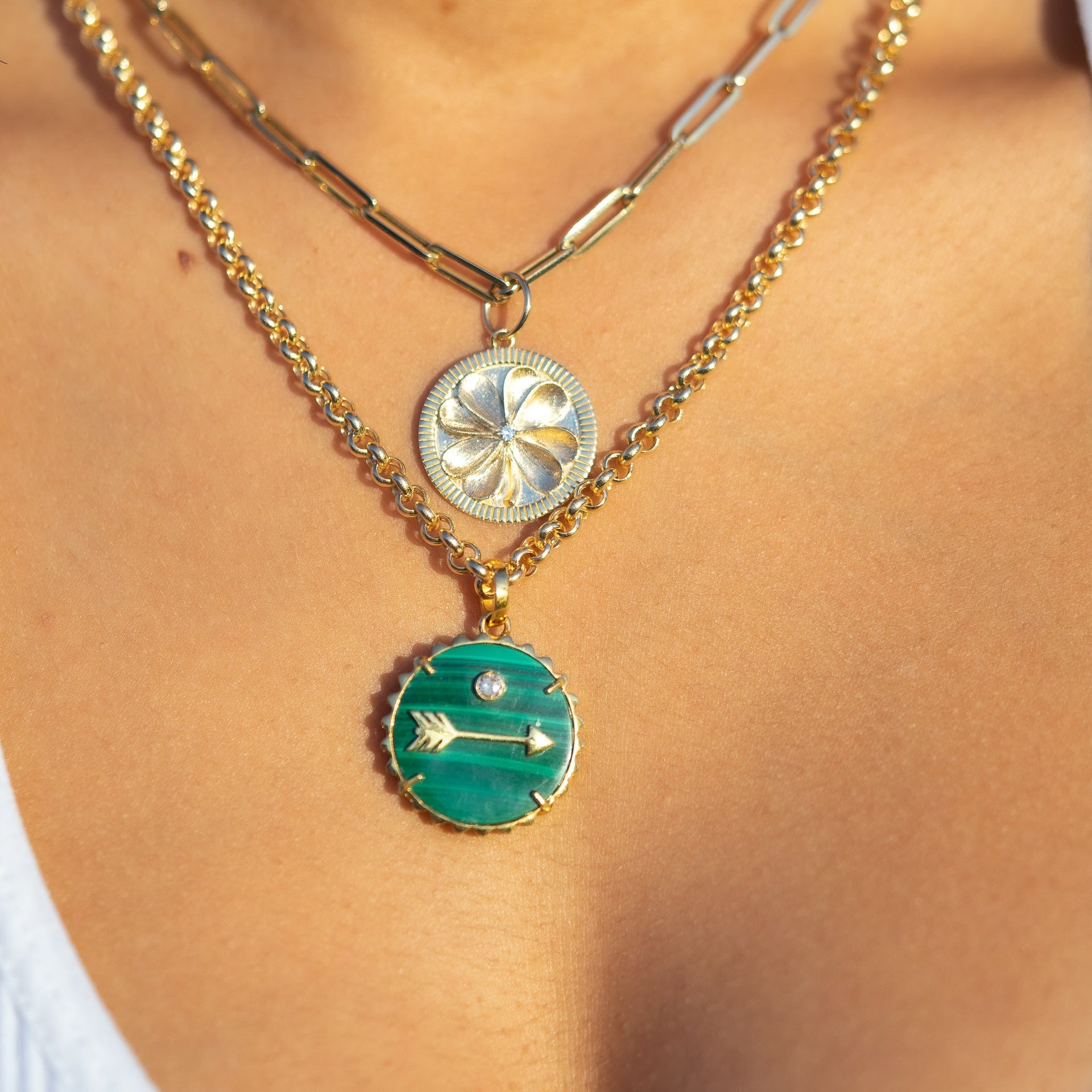 Gold Diamond Round Flower Pendant