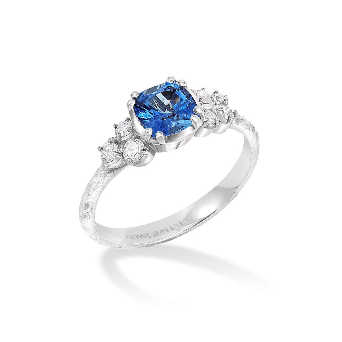 18k 6mm Cushion Blue Sapphire & Diamond Stargazer Ring