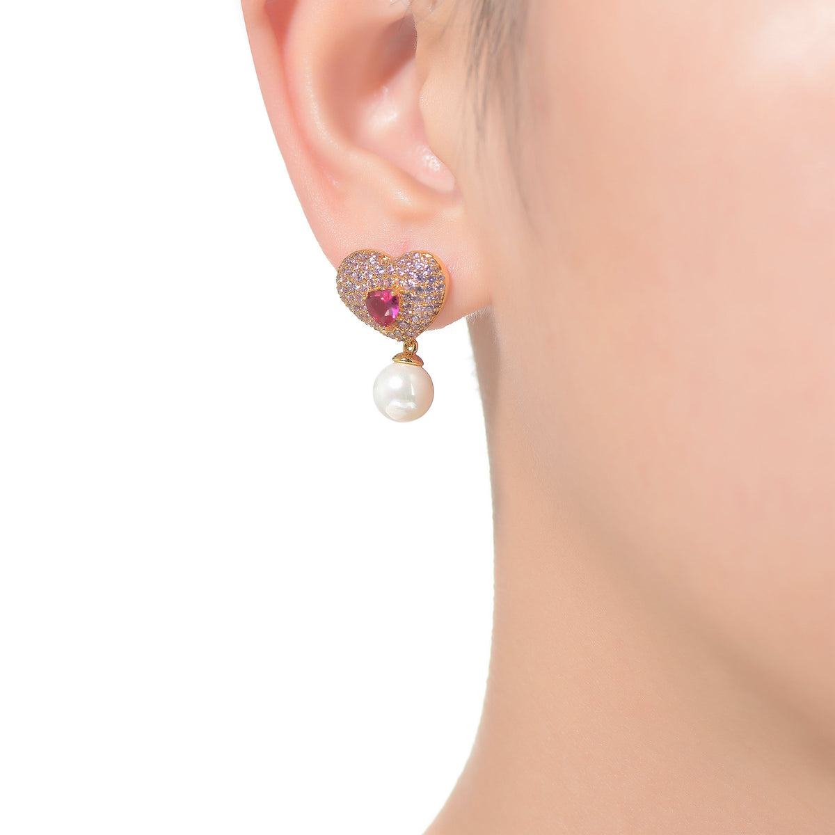Noémie Malibu Pink Heart Dangling Pearl Earrings