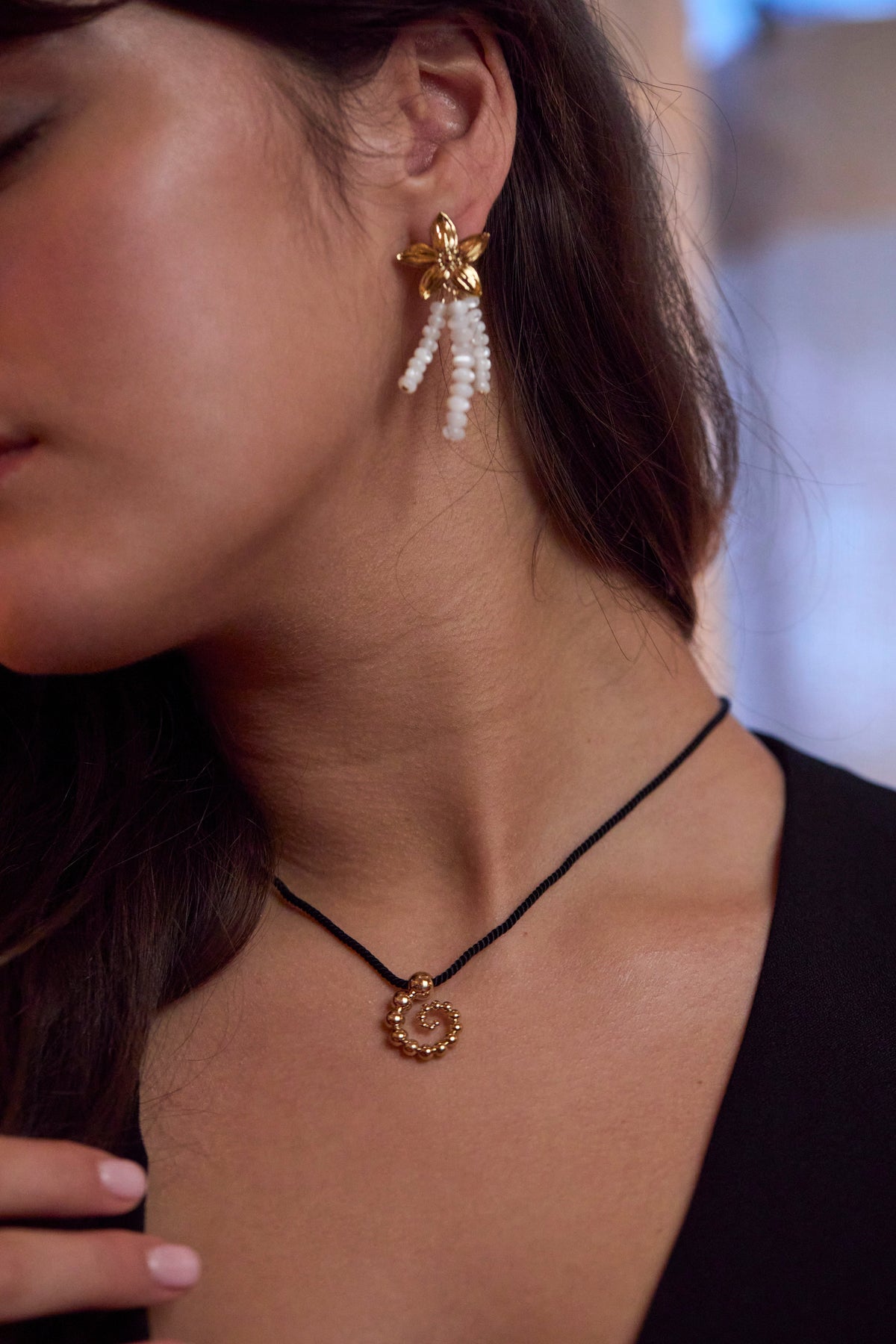 Swirl Cord Necklace